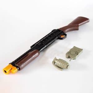 شاتگان همراه با نارنجک و بی‌سیم