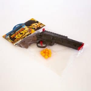 تفنگ به همراه گلوله‌های نارنجی