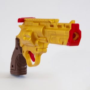 اسباب بازی پسرانه هفت تیر جعبه ای طلا و نقره aftoys