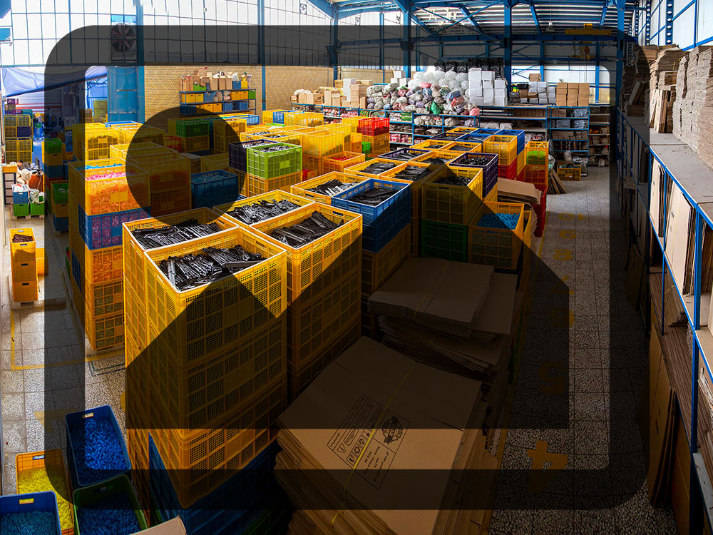 عکس های کارخانه تولید اسباب بازی و بازی فکری آرمان فردا